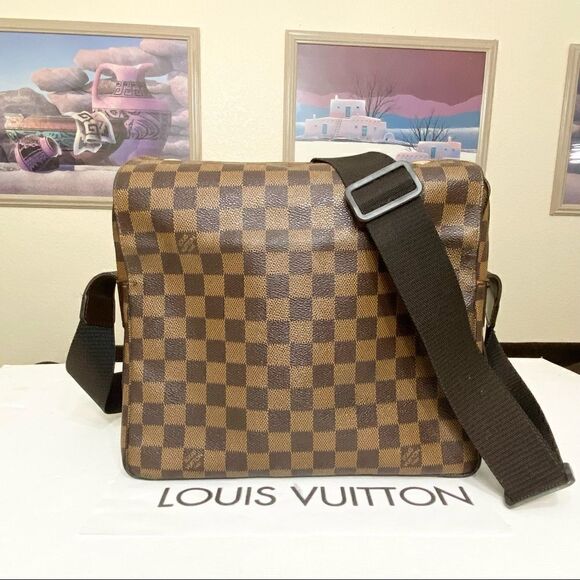 🌺👜Louis Vuitton Ebene Naviglio Shoulder Bag 💼 - Picture 1 of 16